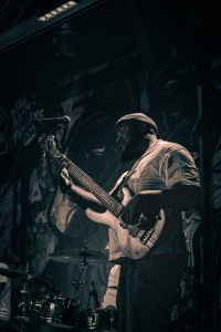 bailey's gig 15